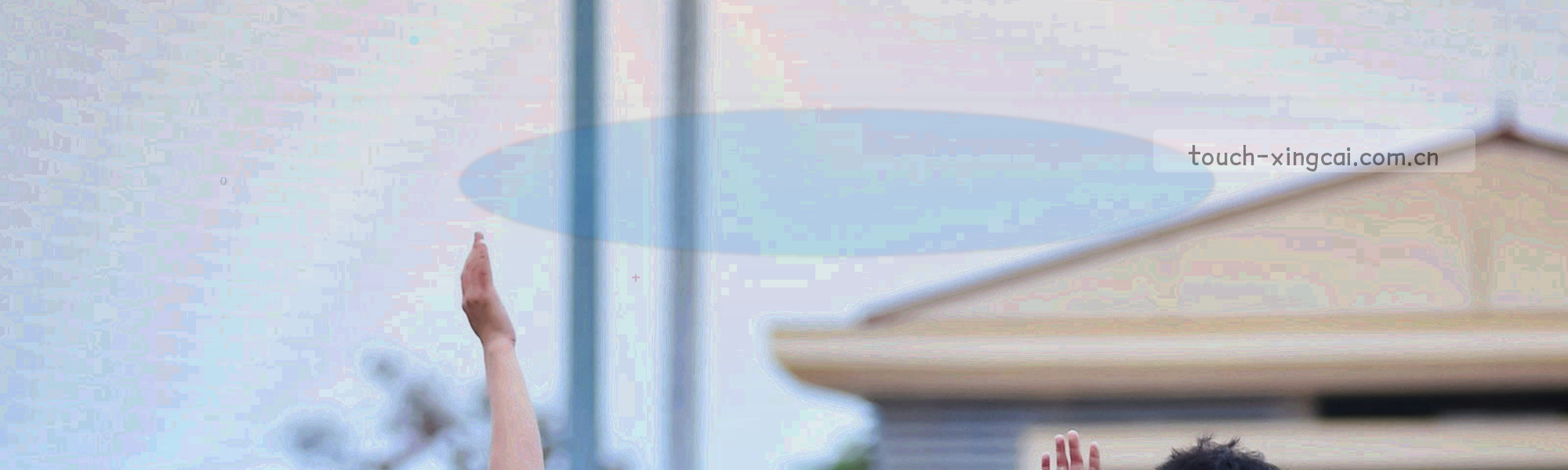 抽象网格与纸张纹理叠加，营造手册感